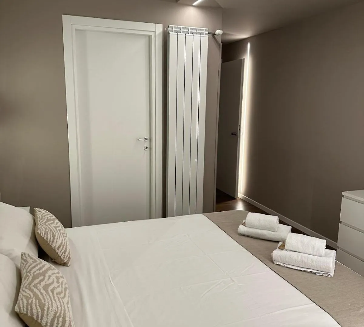 Domus Paolina Ostiense Apartment Rome